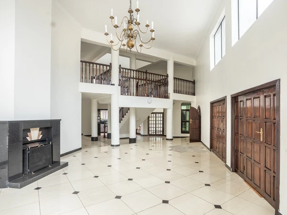 7 Bedroom House