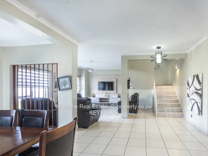 4 Bed Townhouse For Sale