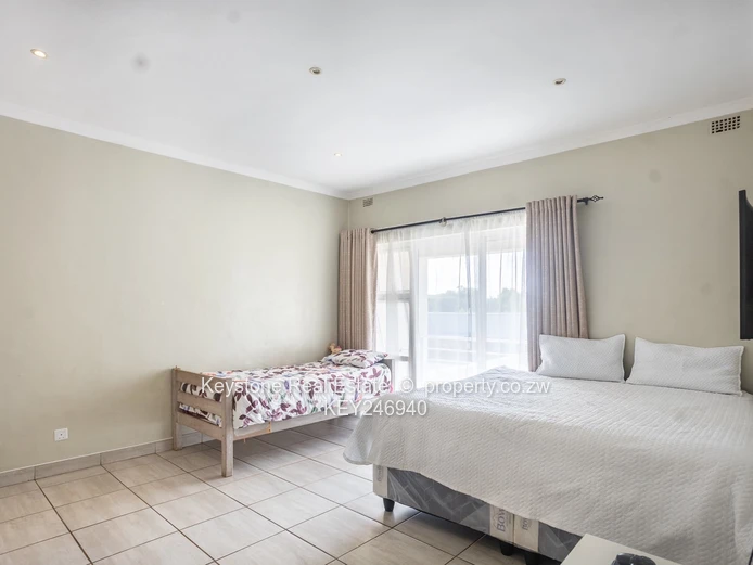 4 Bed Townhouse For Sale