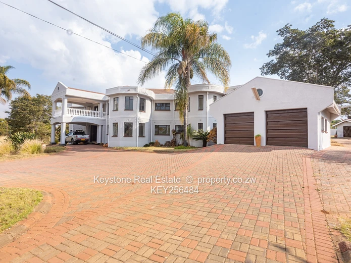 Exceptional Executive Home For Sale (Sole Mandate)