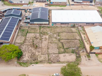 Commercial & Industrial Land