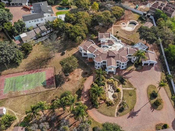 7 Bedroom House