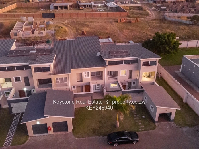 4 Bed Townhouse For Sale