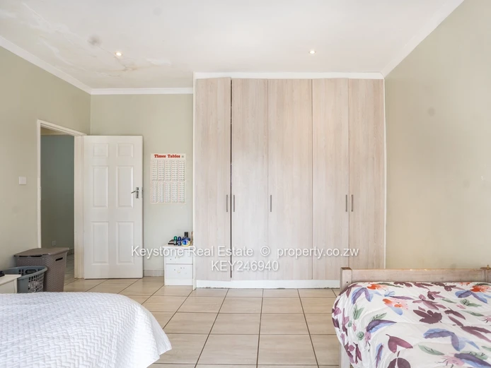 4 Bed Townhouse For Sale