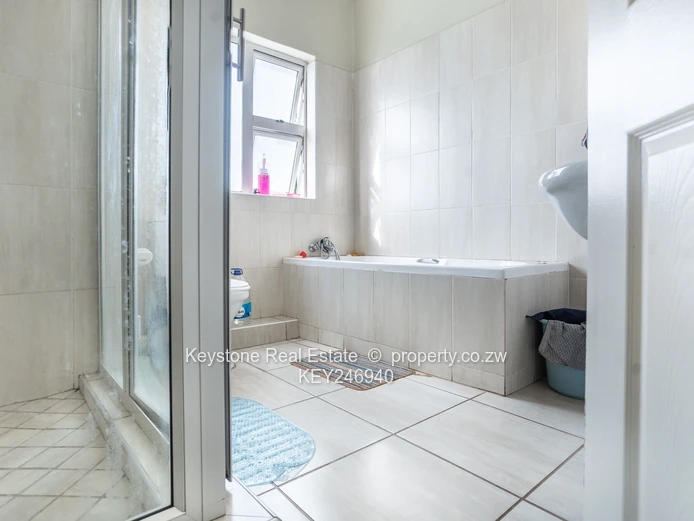 4 Bed Townhouse For Sale