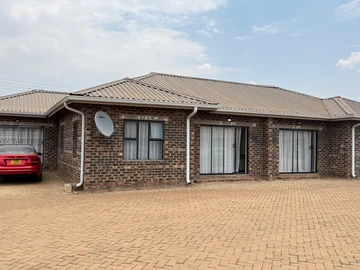 36 Bedroom Garden Flat